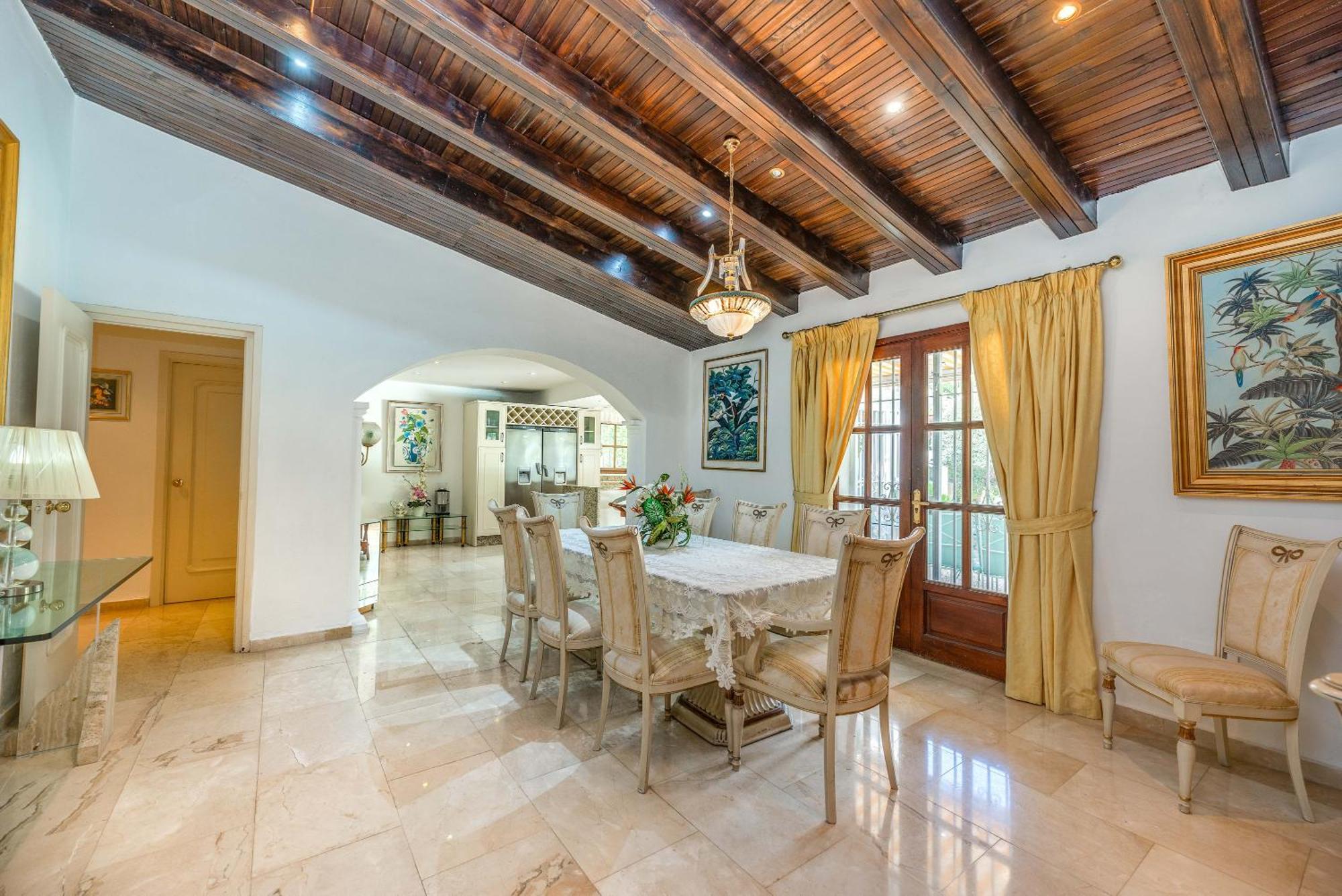 Lovely Palmeras Villa Marbella