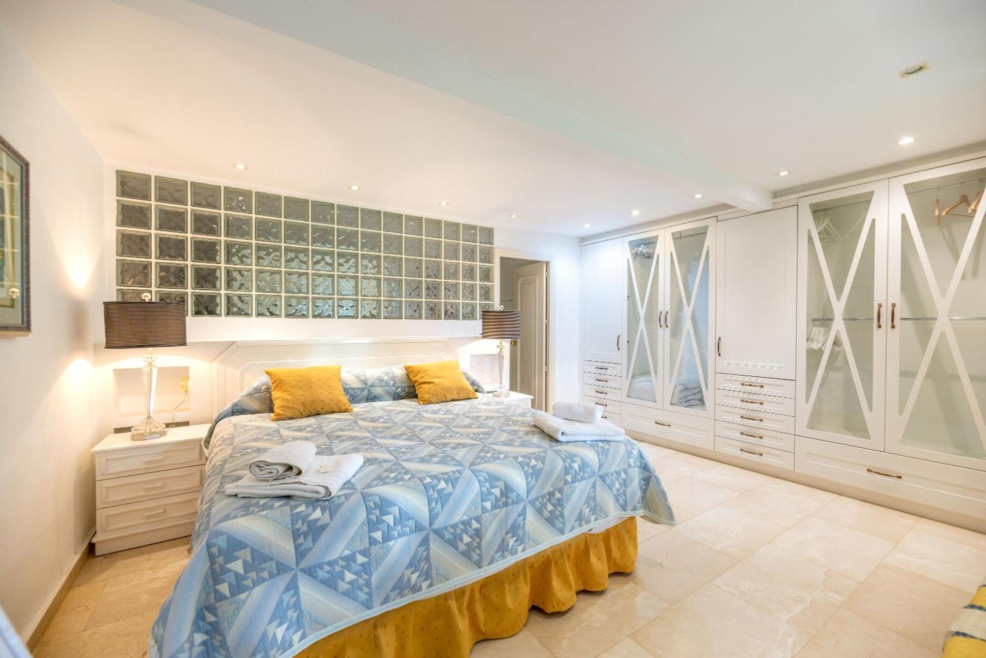 Lovely Palmeras Villa *