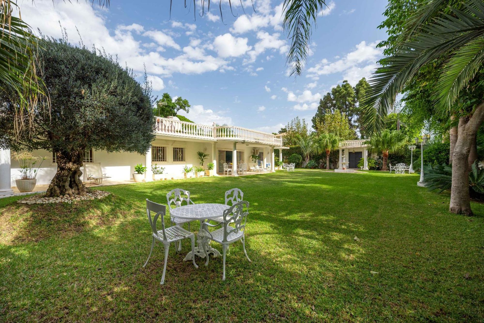 Villa Lovely Palmeras Marbella